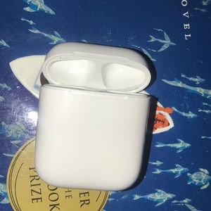 AirPod Charging Case